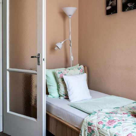 Flower Apartment Heviz Luaran gambar