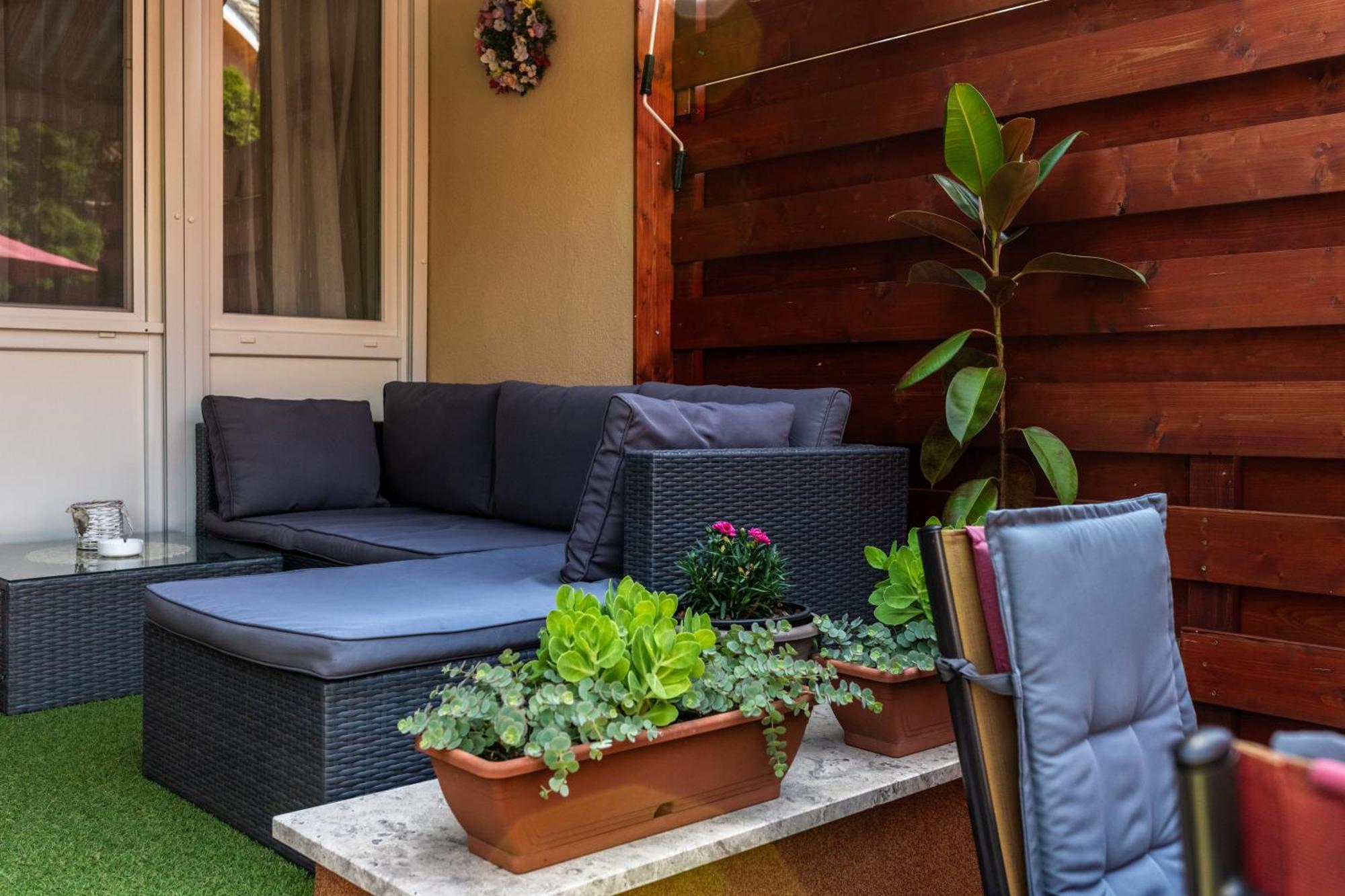 Flower Apartment Heviz Luaran gambar