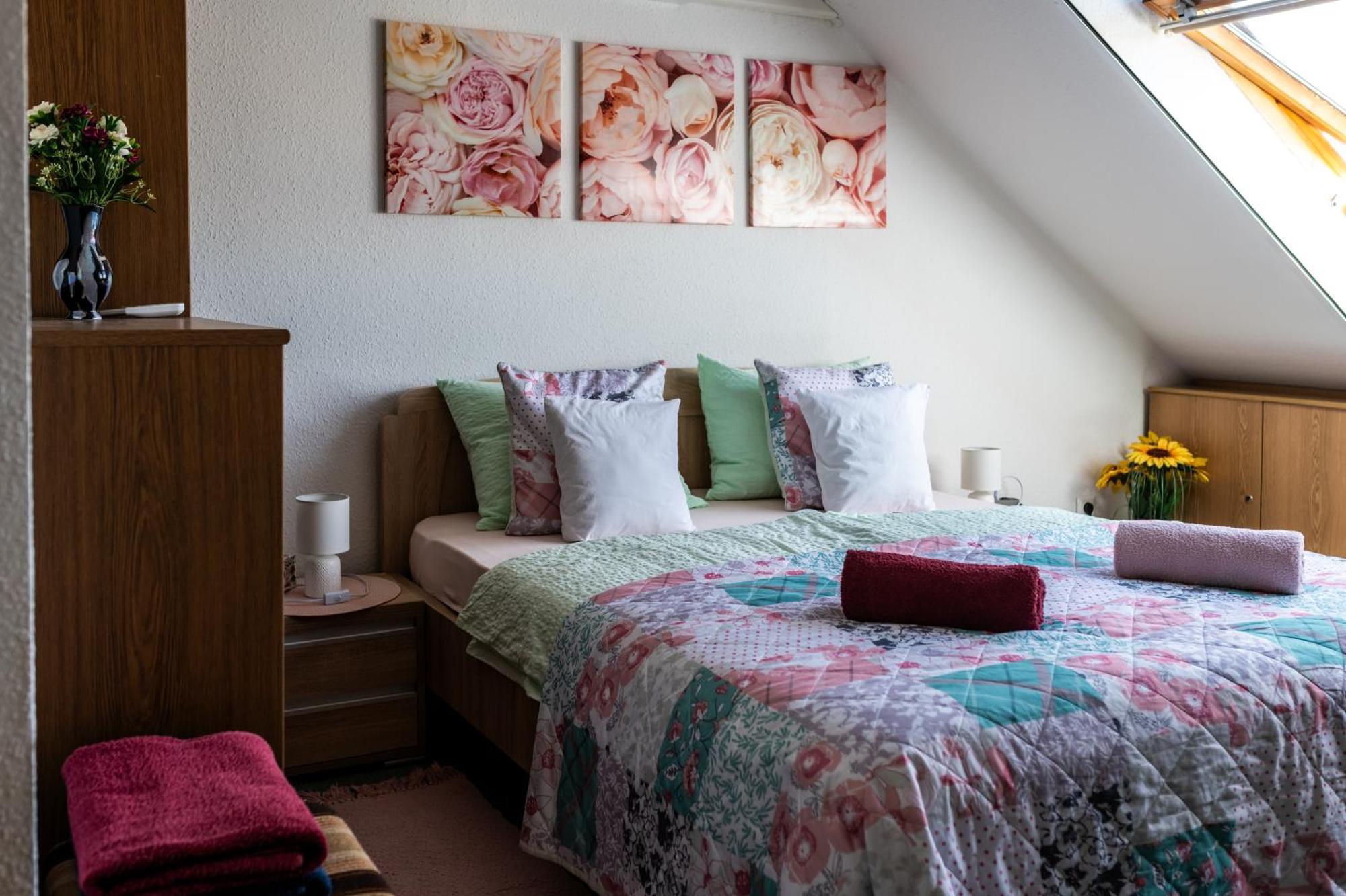 Flower Apartment Heviz Luaran gambar